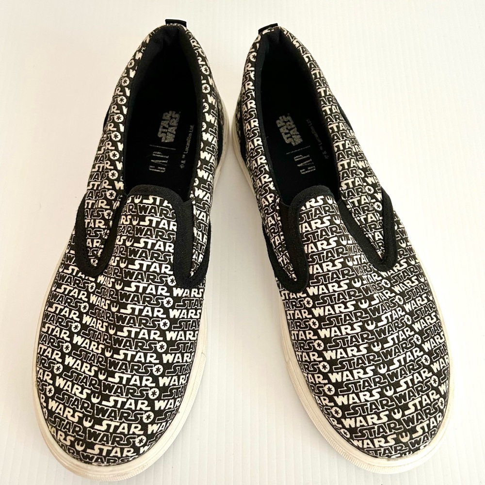 GAP STAR WARS kids canvas slip-on sneakers / Size 3